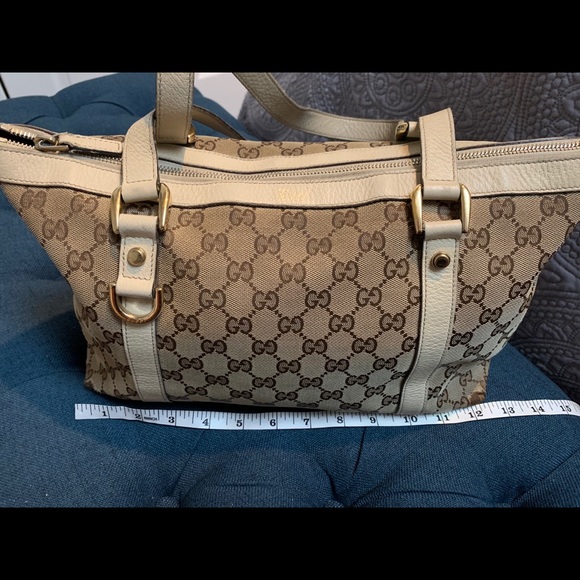 Authentic Gucci canvas and leather tote - Picture 5 of 16